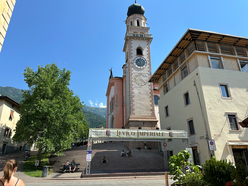 Kerk Levico Terme
